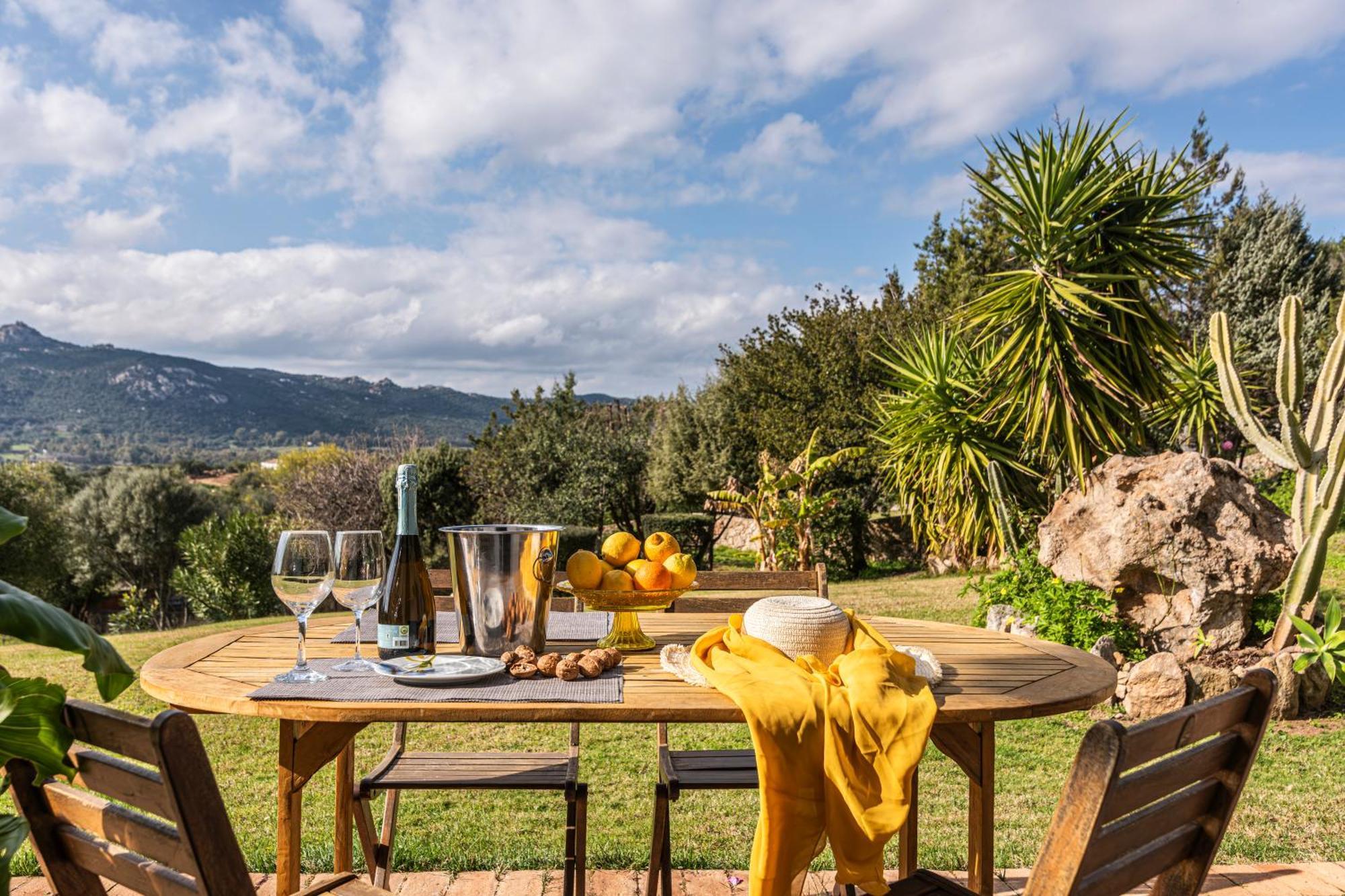 La Dimora Di Amaranta Appartement Baja Sardinia Buitenkant foto